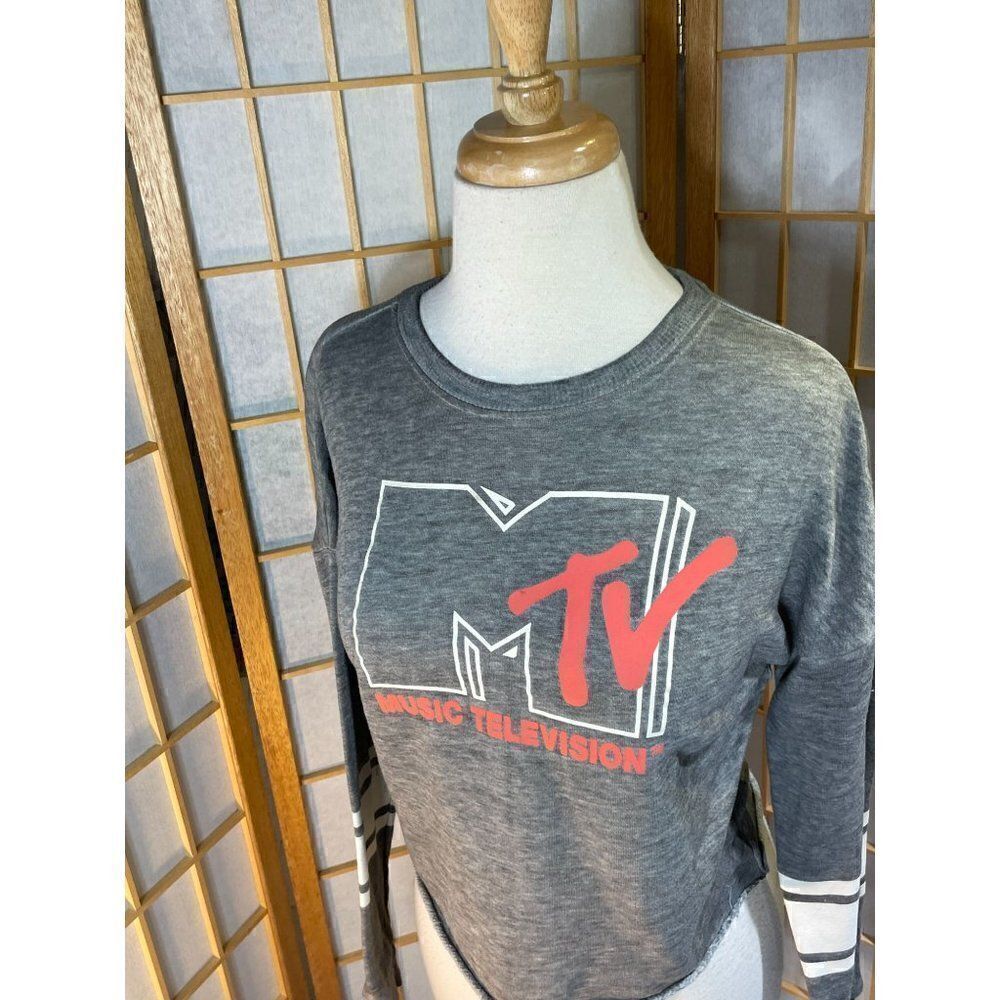 MTV Sm Cutoff Sweatshirt  - Picture 12 of 14